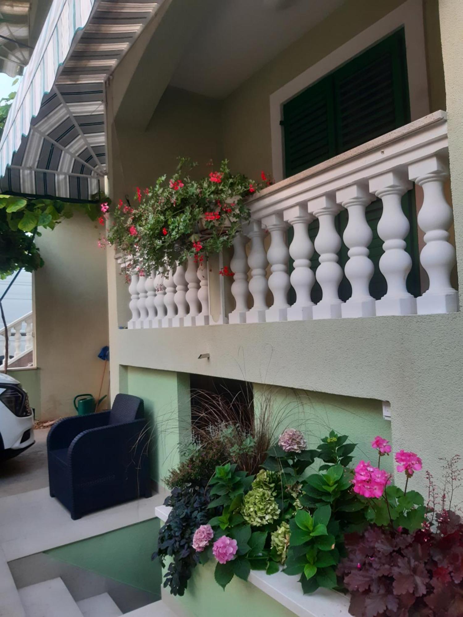 Apartman Barbir Sukosan Exterior photo